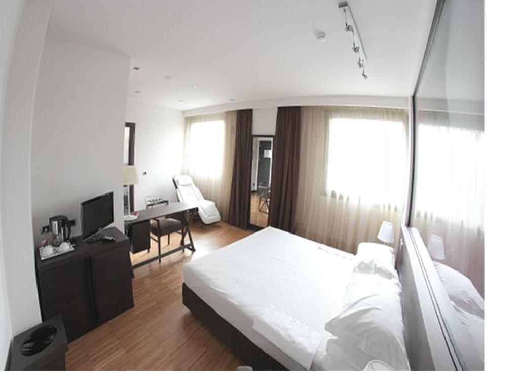 Postumia Hotel Design Одерцо Экстерьер фото